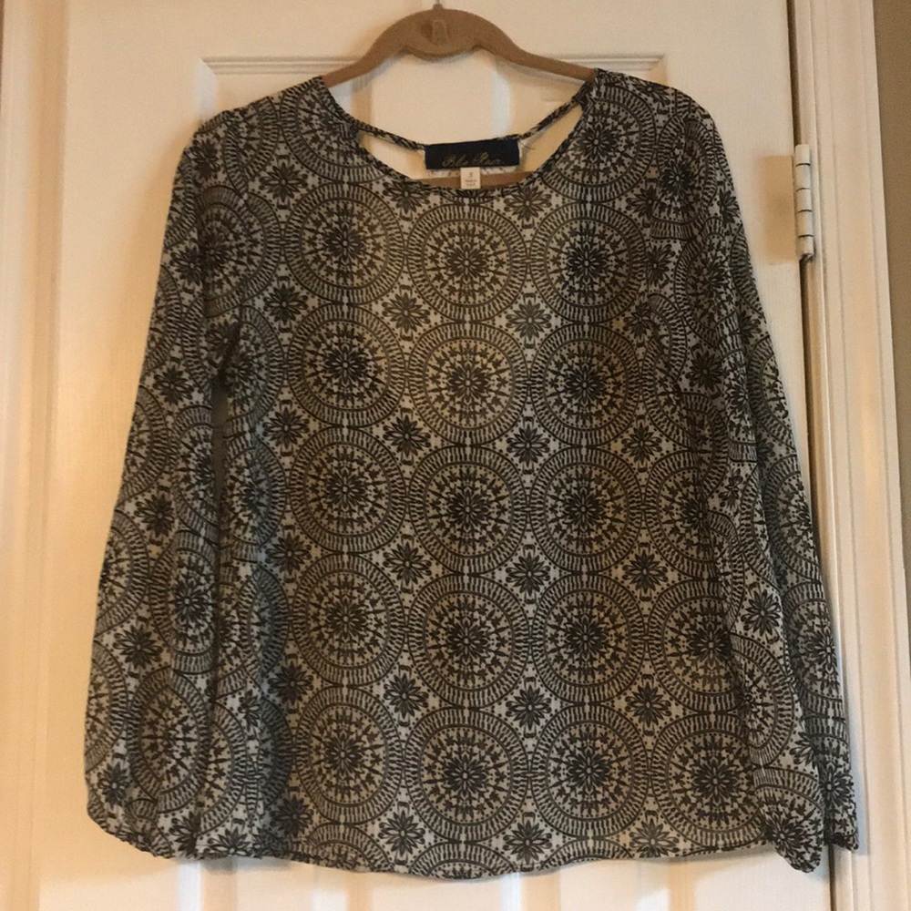 Long sleeve blouse